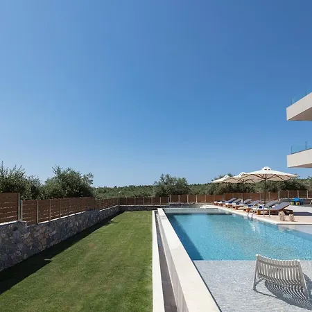 Villa Treetop ιι, Outstanding Spiritual Retreat, By Thinkvilla Loutra (Crete)