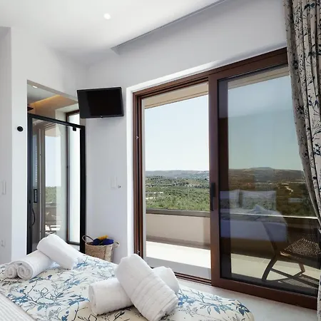 Treetop ιι, Outstanding Spiritual Retreat, By Thinkvilla Villa Loutra (Crete)